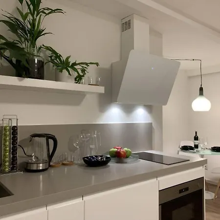 Designer Loft In New 38b